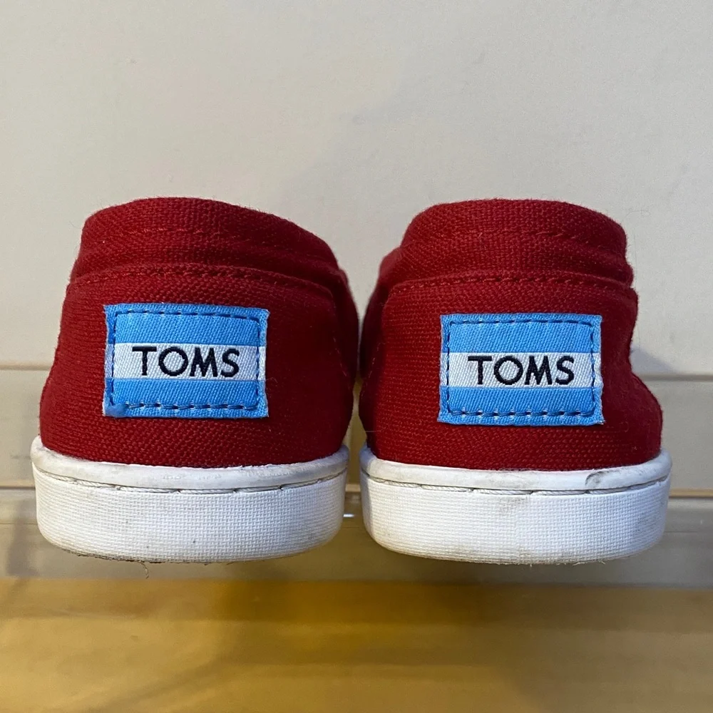 TOMS Cherry Canvas Slip-Ons Size Y 2.5